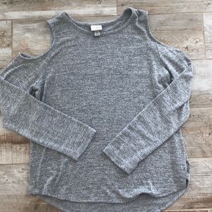 Gray long sleeve top